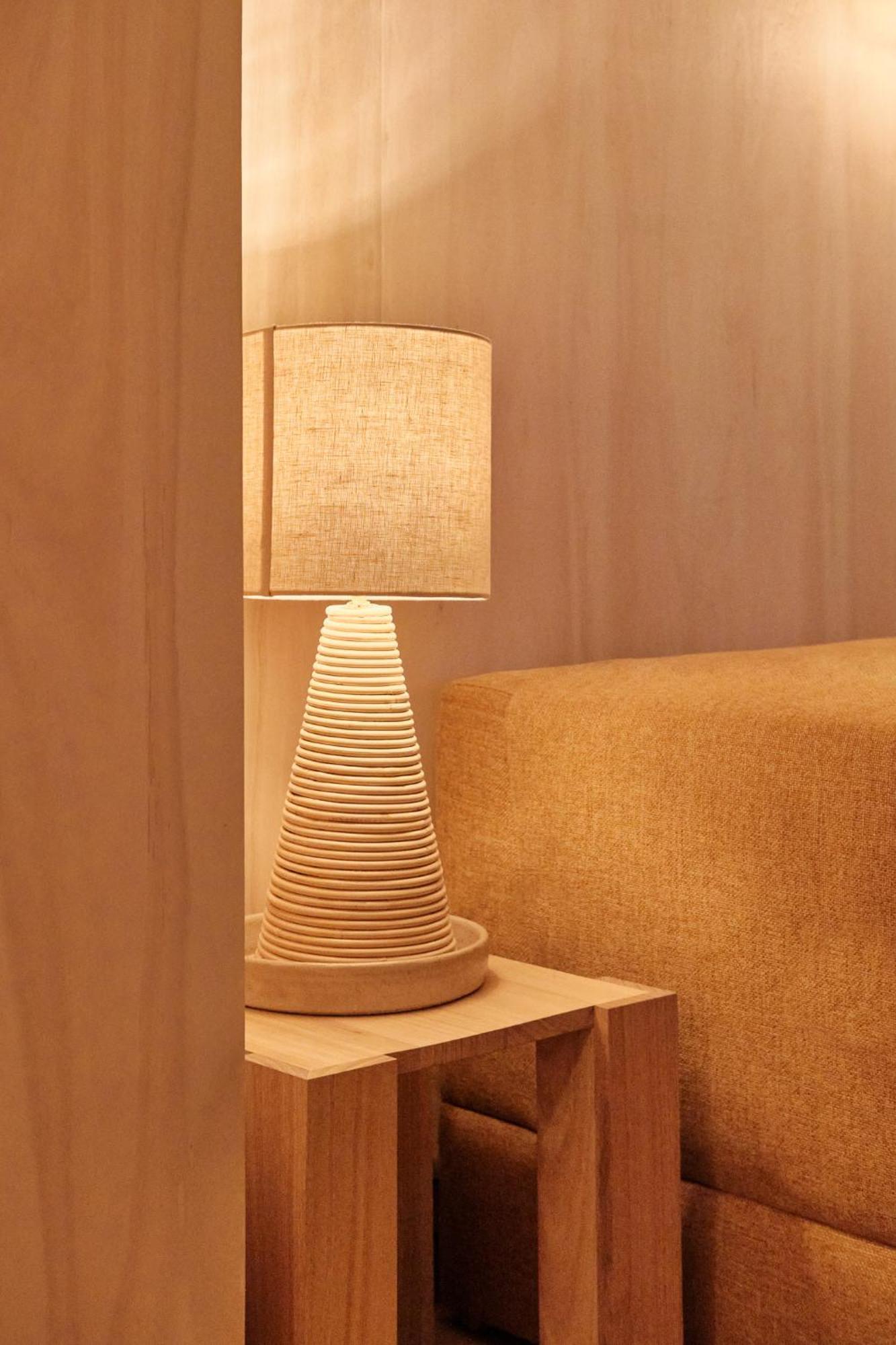 Elysee Montmartre Hotel ปารีส ภายนอก รูปภาพ